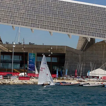 אכסניה Residencia Deportiva Sercotel Barcelona Sailing סנט אדריה דה בסוס