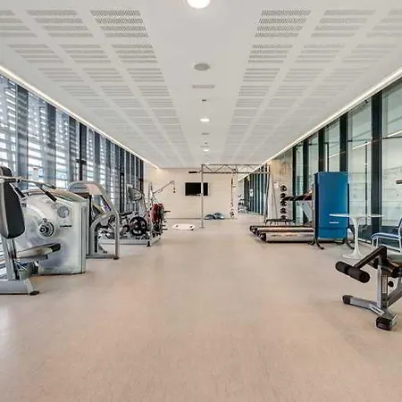 אכסניה Residencia Deportiva Sercotel Barcelona Sailing סנט אדריה דה בסוס